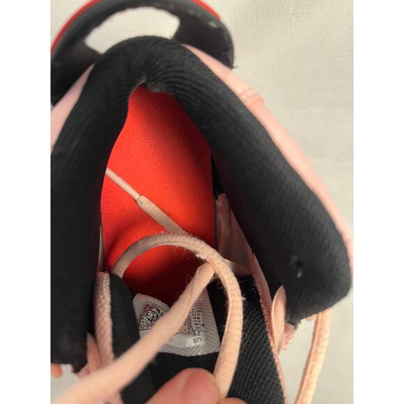 Jordan 6 Rings Pink Basketball Sneakers Youth Size 2Y - Picture 3 of 6